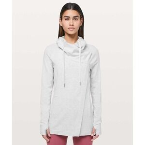 Lululemon Coast Easy Wrap Size 2 Grey Athleisure Coastal